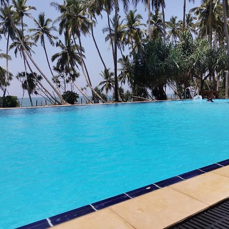 טנגלה Helios Beach Resort מראה חיצוני תמונה