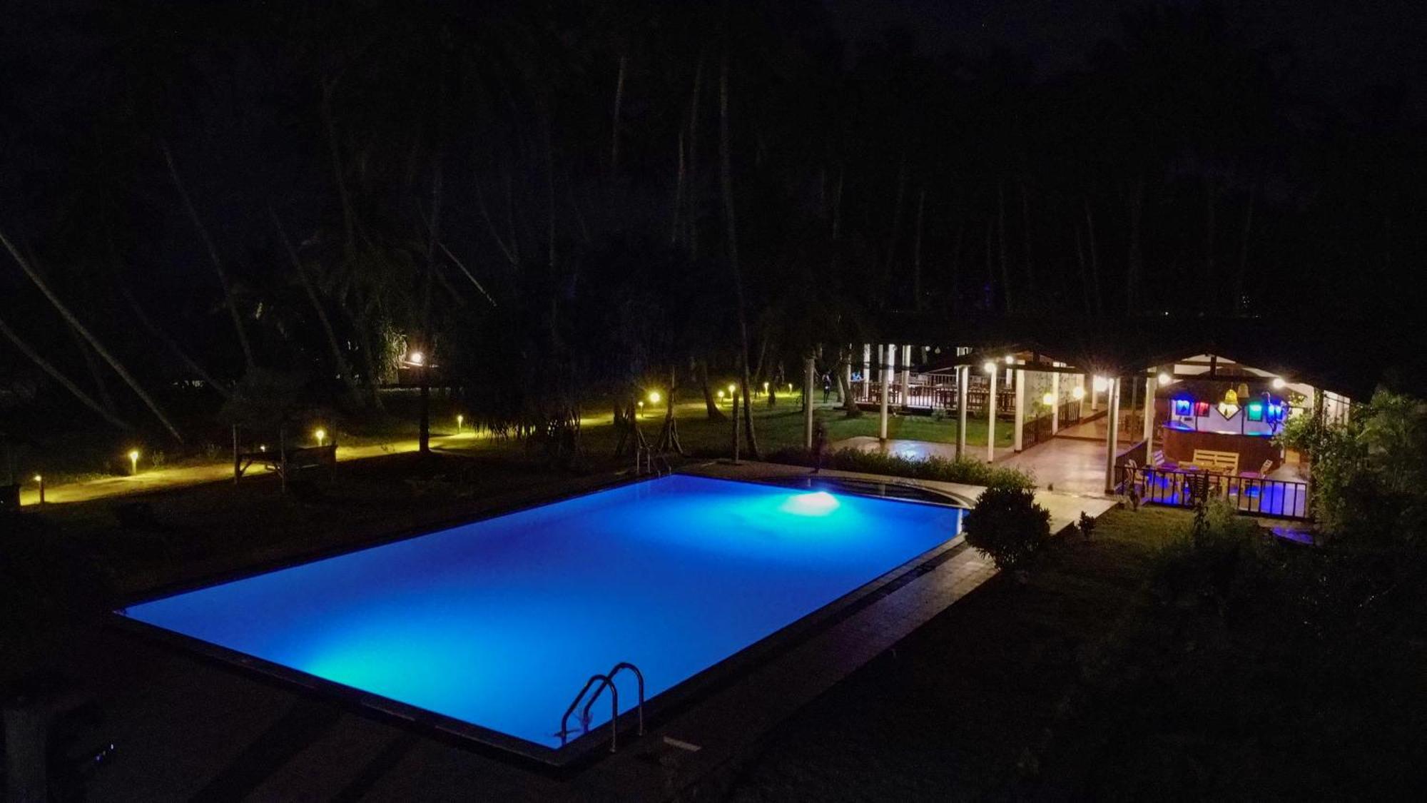 טנגלה Helios Beach Resort מראה חיצוני תמונה
