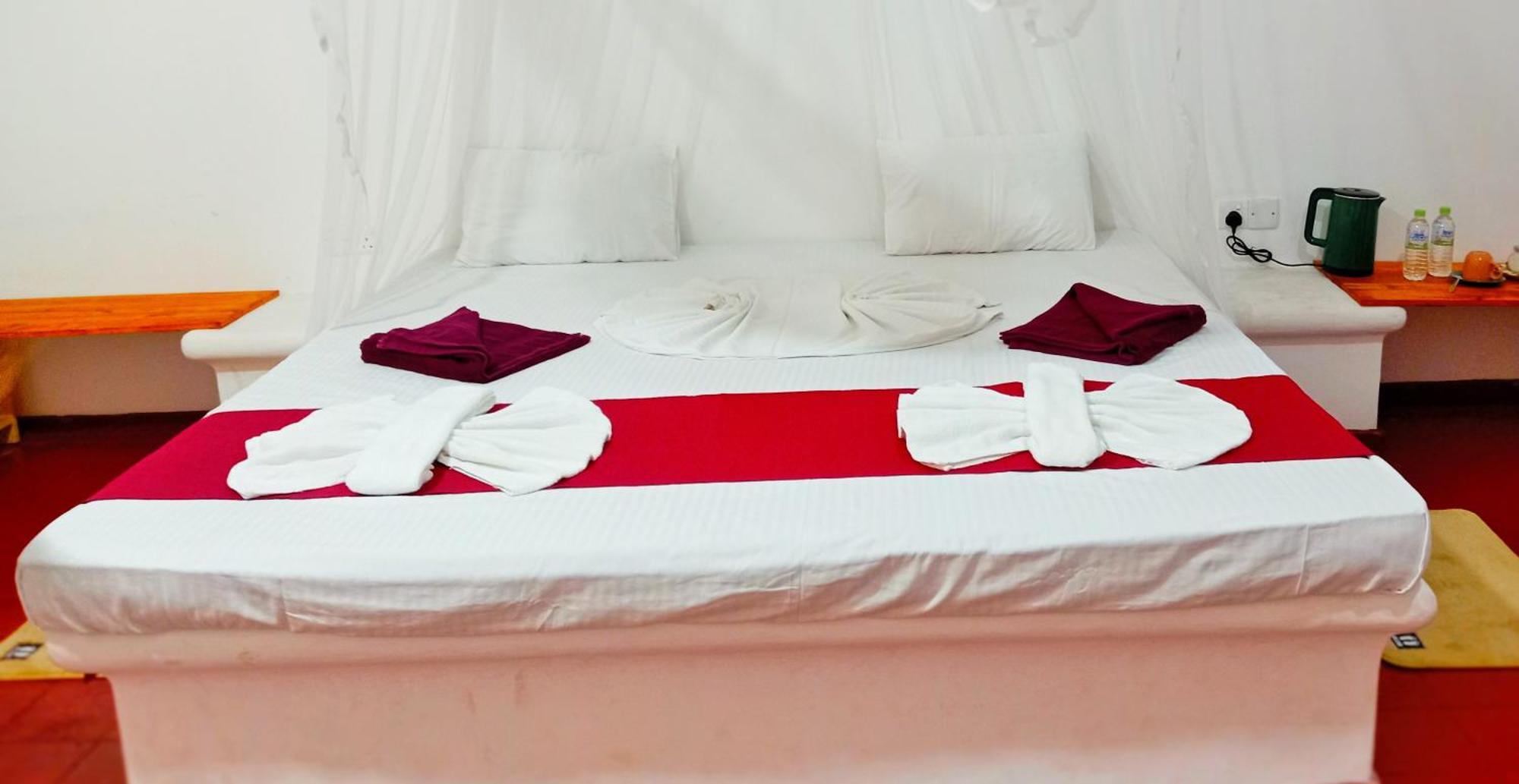 טנגלה Helios Beach Resort מראה חיצוני תמונה